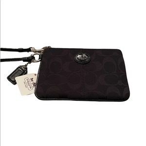 COACH NWT SMALL WRISTLET